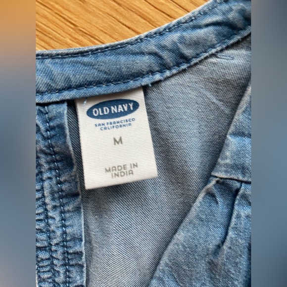 Old Navy Jean Dress - Picture 3 of 4